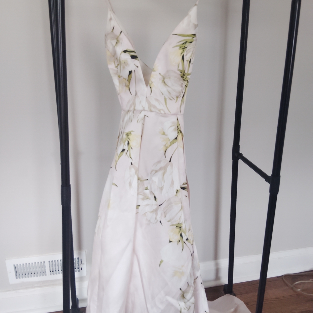 Jump Apparel Cream Floral Dress